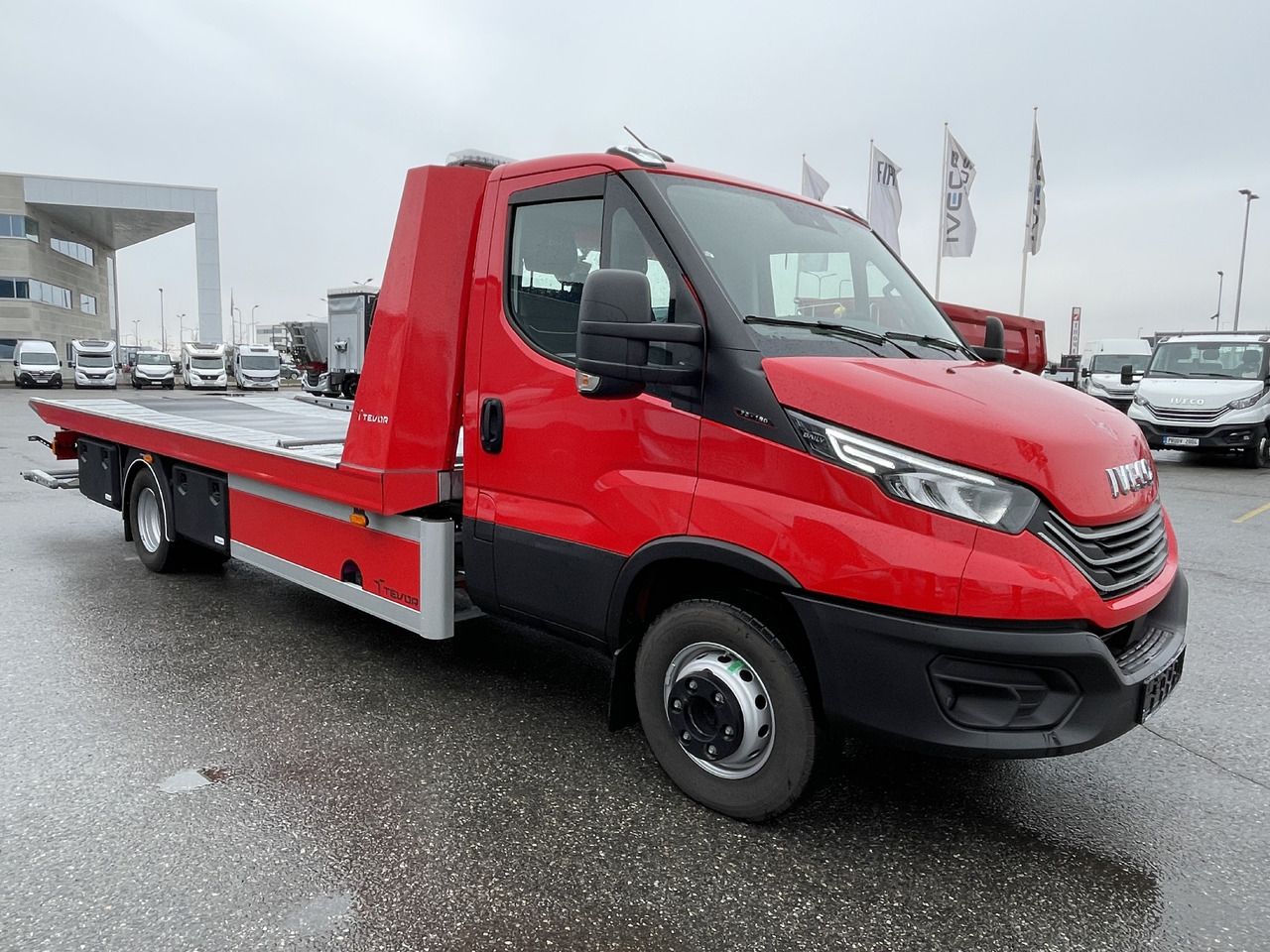 IVECO Daily 70C18H/P Tevor - Van panel: gambar 1 IVECO Daily 70C18H/P Tevor - Van panel: gambar 1