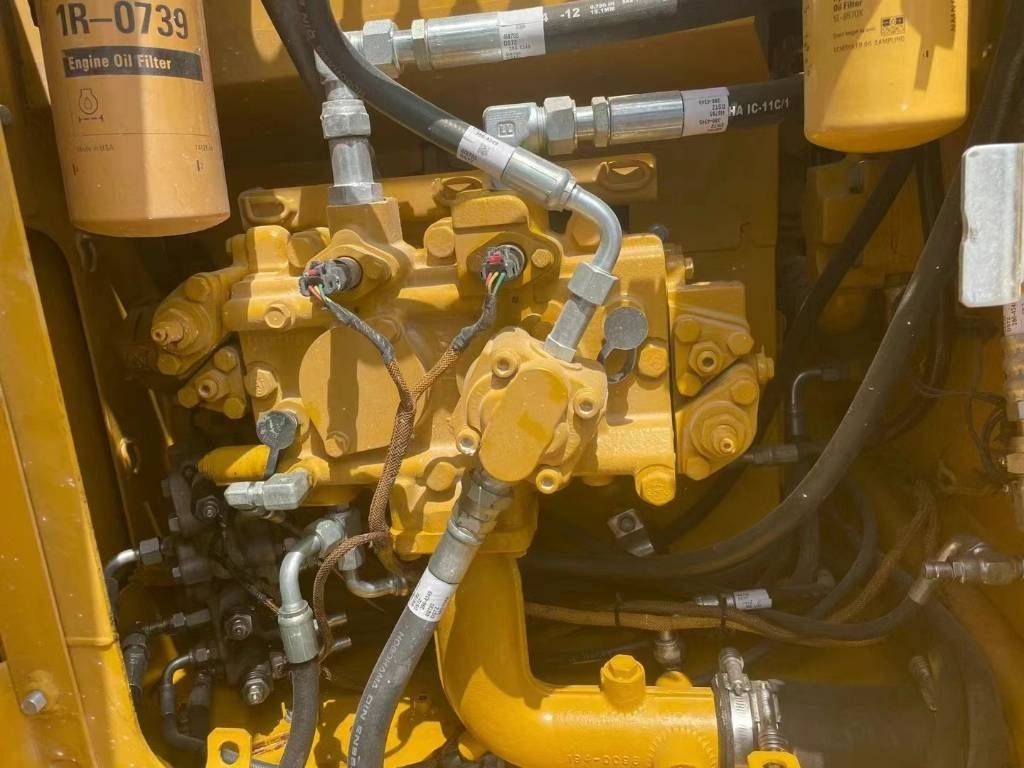 CAT 312D - Ekskavator mini: gambar 4 CAT 312D - Ekskavator mini: gambar 4
