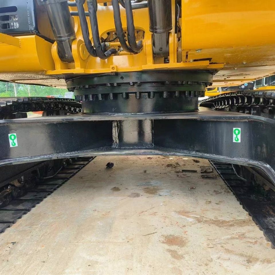 Ekskavator perayap CAT 320D2: gambar 14 Ekskavator perayap CAT 320D2: gambar 14