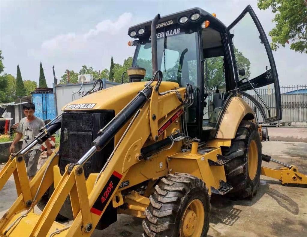 Leasing CAT 430F  CAT 430F: gambar 8