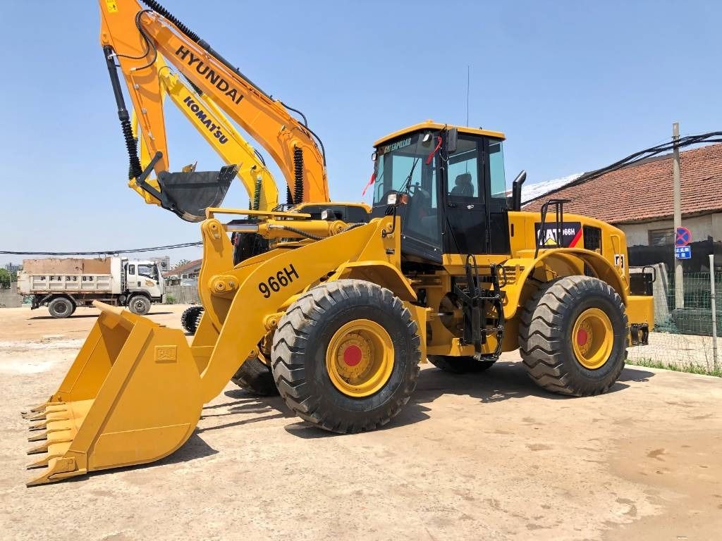 CAT 966H - Wheel loader: gambar 2 CAT 966H - Wheel loader: gambar 2