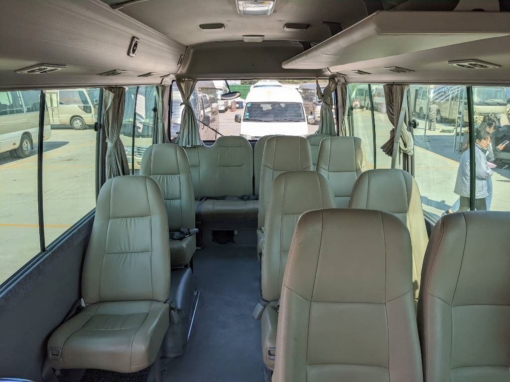 Leasing Toyota Coaster Bus  Toyota Coaster Bus: gambar 15