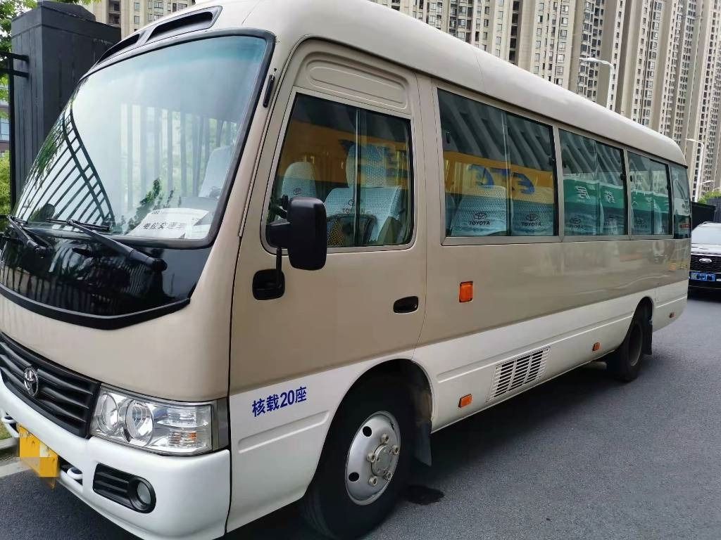 Toyota Coaster Bus - Bus mini, Van penumpang: gambar 4 Toyota Coaster Bus - Bus mini, Van penumpang: gambar 4