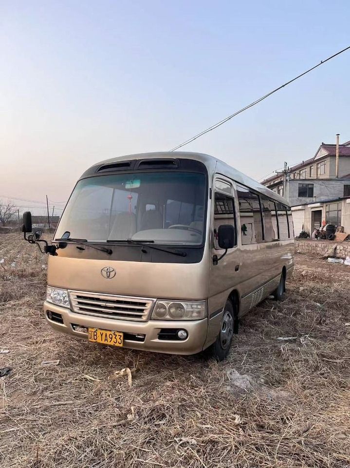 Toyota Coaster Bus - Bus mini, Van penumpang: gambar 2 Toyota Coaster Bus - Bus mini, Van penumpang: gambar 2