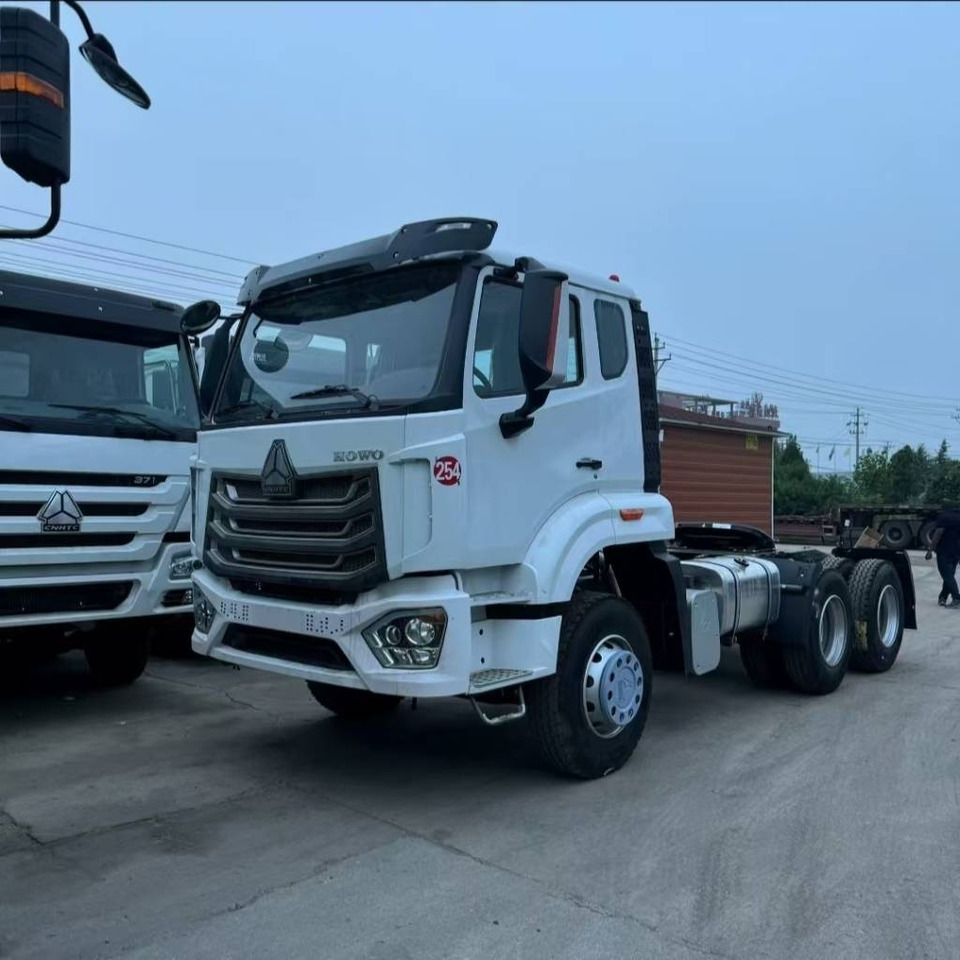Howo 371 6x4 - Tractor head: gambar 1 Howo 371 6x4 - Tractor head: gambar 1