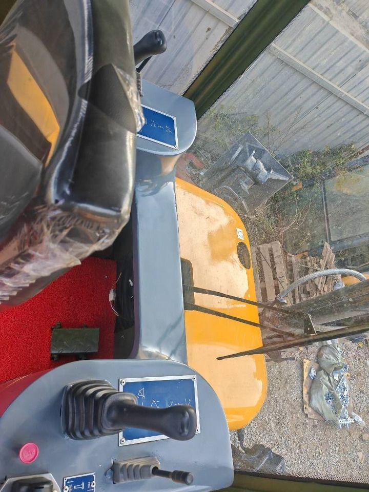 XCMG WZ30-25 - Backhoe loader: gambar 2 XCMG WZ30-25 - Backhoe loader: gambar 2