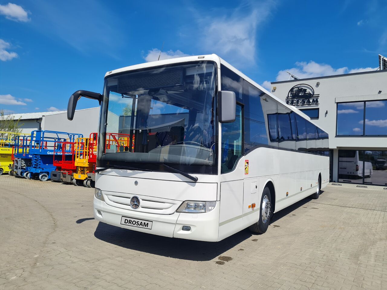 Mercedes-Benz Tourismo - Bus pariwisata: gambar 1 Mercedes-Benz Tourismo - Bus pariwisata: gambar 1