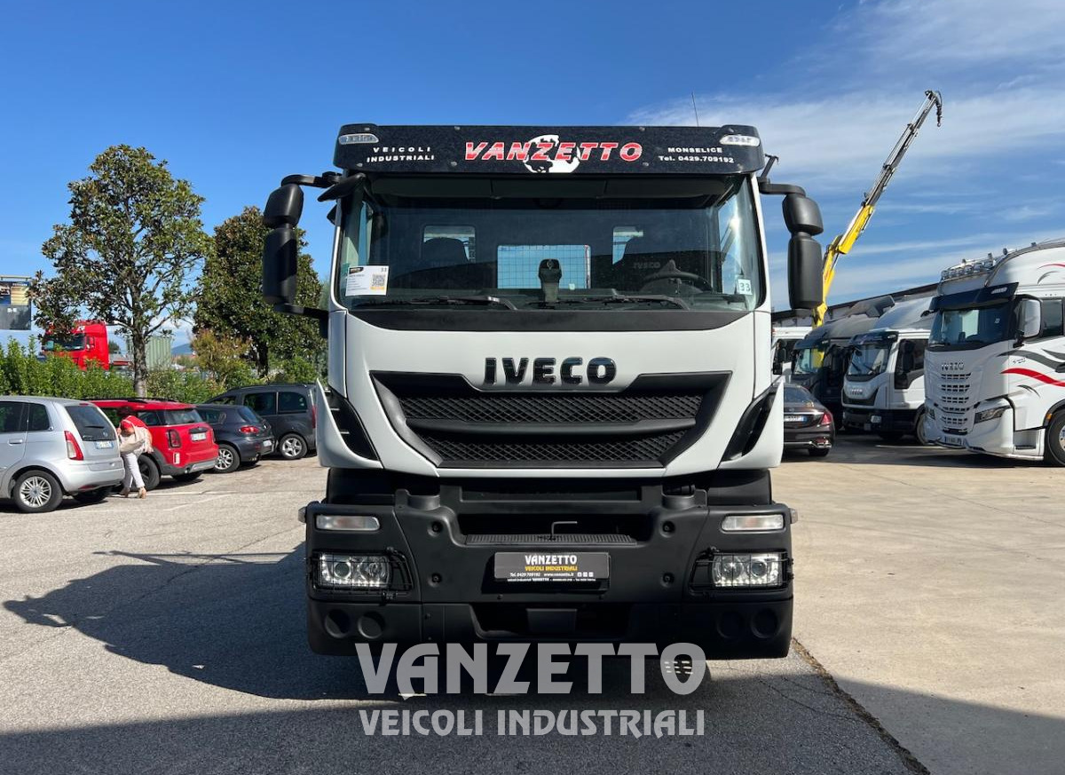 IVECO IVECO 320S36 STRALIS 4 ASSI - Mobil derek: gambar 3 IVECO IVECO 320S36 STRALIS 4 ASSI - Mobil derek: gambar 3
