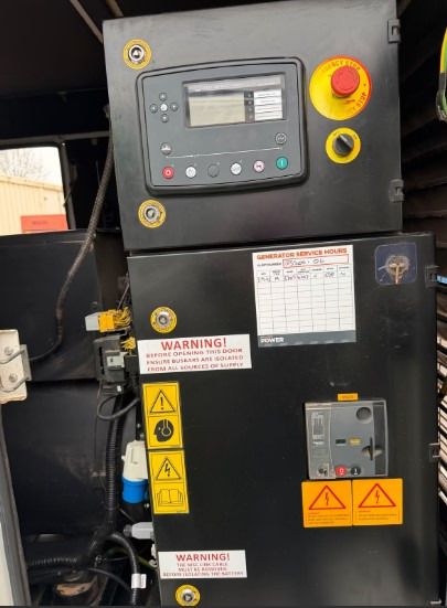 2x Notstromaggregat 200 KVA JCB Generator 160 KW Stromaggregat - Genset: gambar 4 2x Notstromaggregat 200 KVA JCB Generator 160 KW Stromaggregat - Genset: gambar 4