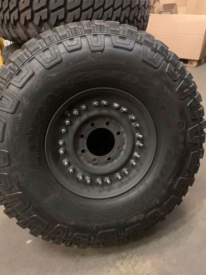 Goodyear 37x12.5R16.5 Goodyear MT/R_Hummer_Humvee - Ban untuk Mobil: gambar 2 Goodyear 37x12.5R16.5 Goodyear MT/R_Hummer_Humvee - Ban untuk Mobil: gambar 2