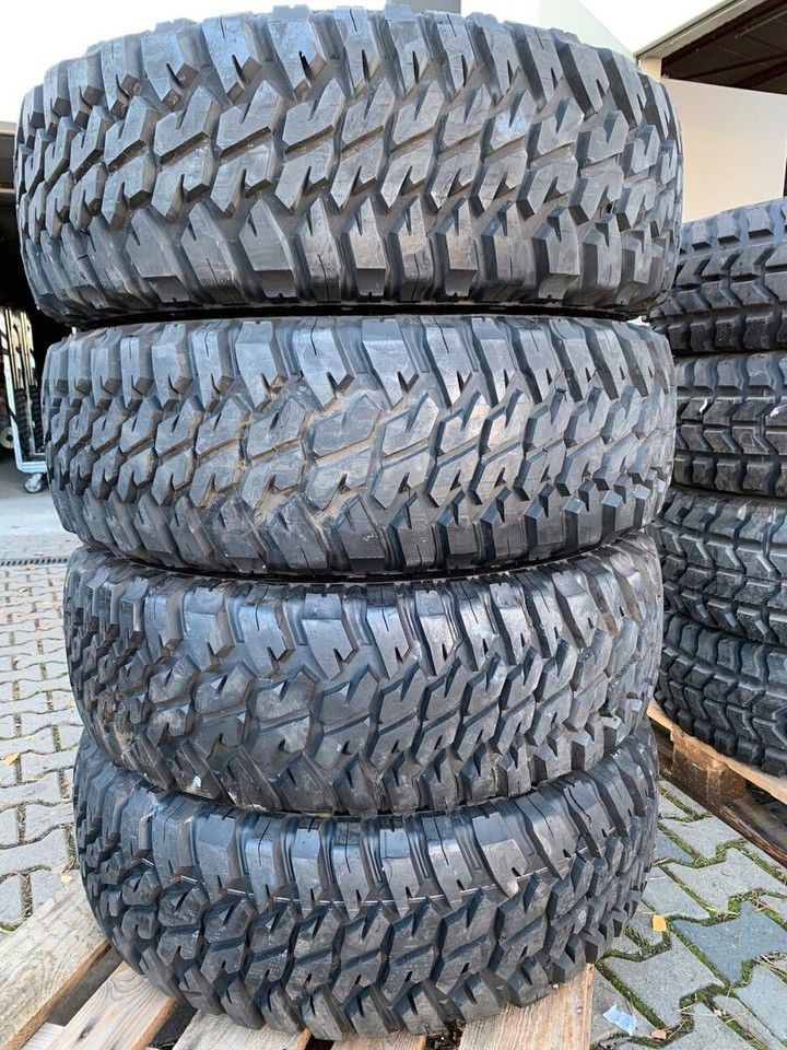 Goodyear Goodyear MT/R_ 37x12.5r16.5 Goodyear MT/R_ 37x12.5r16.5 - Ban untuk Mobil: gambar 1 Goodyear Goodyear MT/R_ 37x12.5r16.5 Goodyear MT/R_ 37x12.5r16.5 - Ban untuk Mobil: gambar 1