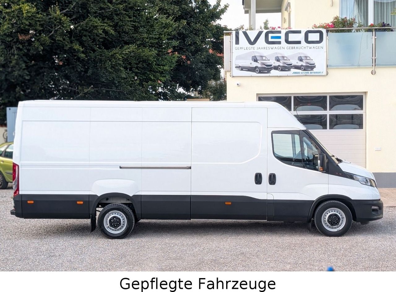 IVECO DAILY 35S18V L4H2 3.0 Ltr 176 PS RüKa Apple Navi - Van panel: gambar 2 IVECO DAILY 35S18V L4H2 3.0 Ltr 176 PS RüKa Apple Navi - Van panel: gambar 2