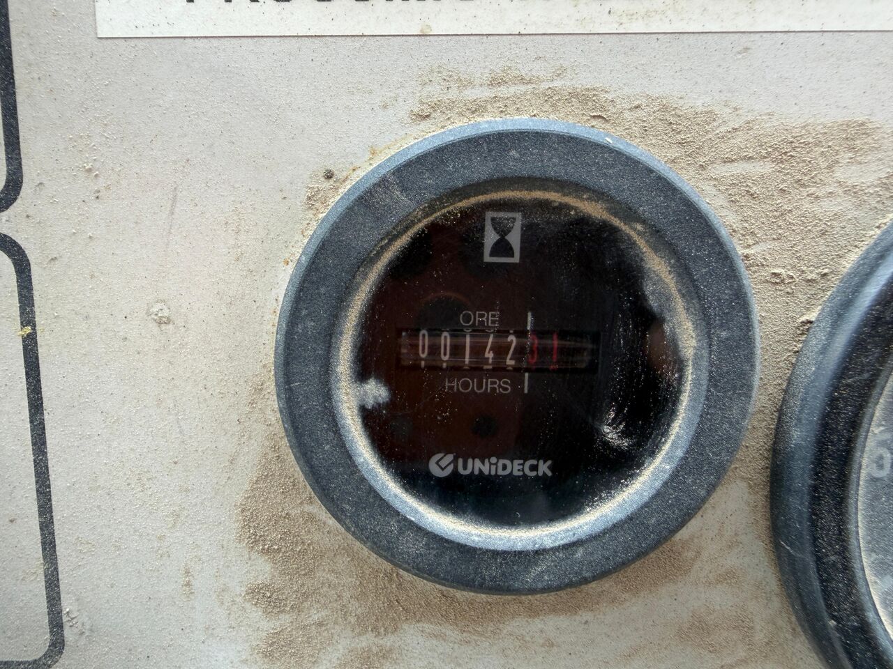 Vibrofinitrice cingolata Bitelli CAT BB 651 C - Peralatan lainnya: gambar 4 Vibrofinitrice cingolata Bitelli CAT BB 651 C - Peralatan lainnya: gambar 4