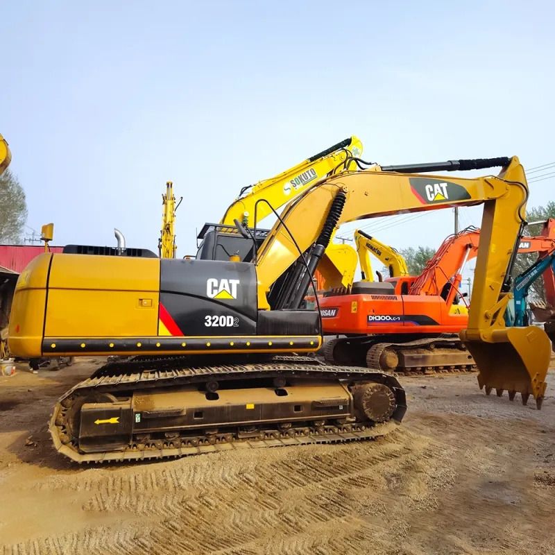 Used CAT 320 Excavator - Ekskavator perayap: gambar 2 Used CAT 320 Excavator - Ekskavator perayap: gambar 2