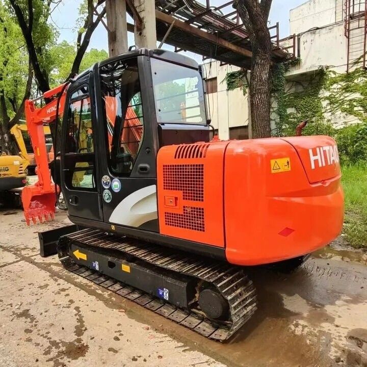 Used Hitachi EX60 ZX60 Excavator - Ekskavator perayap: gambar 1 Used Hitachi EX60 ZX60 Excavator - Ekskavator perayap: gambar 1