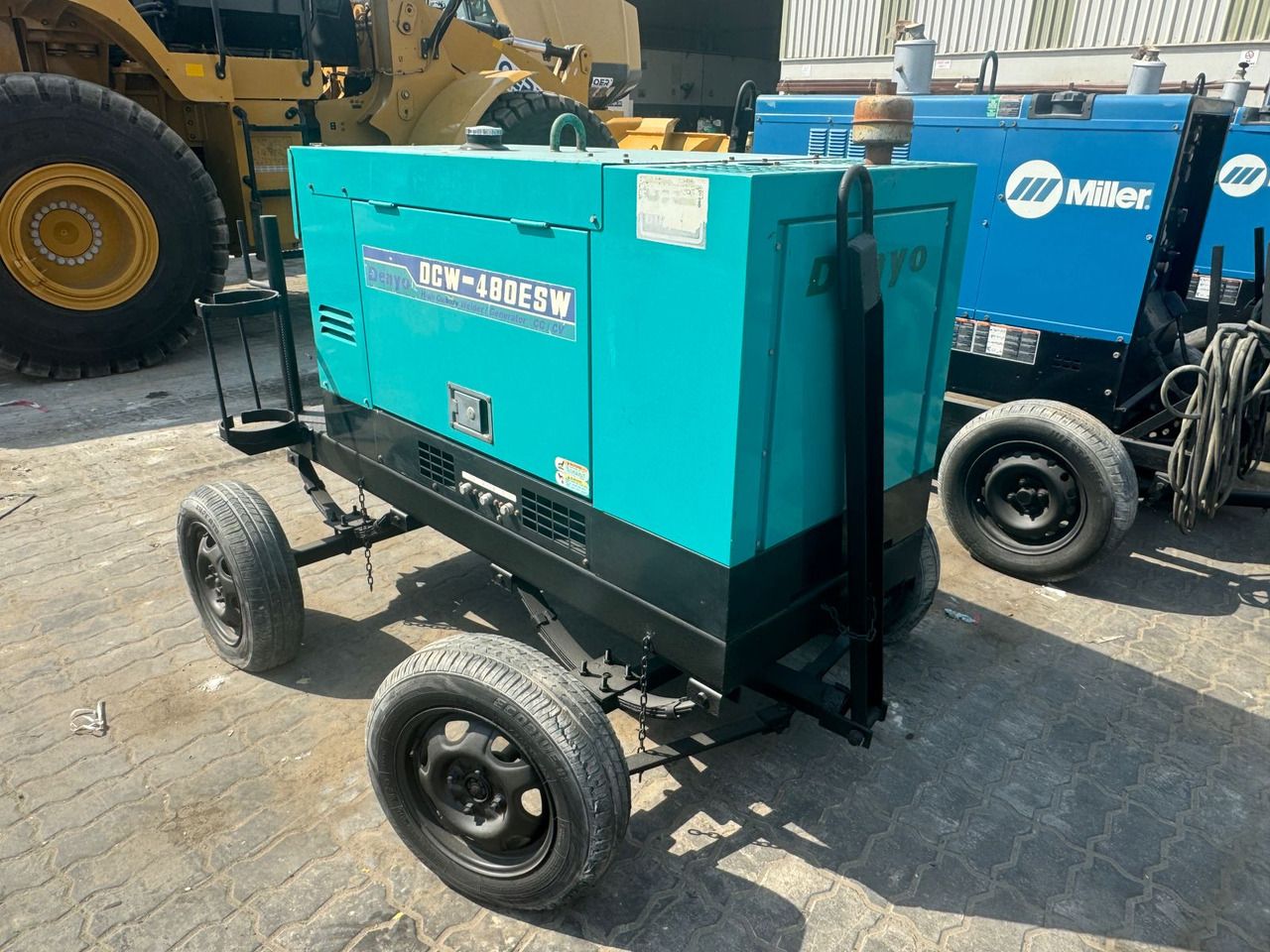 2018 - USED DENYO DCW-480ESW WELDING MACHINE - Peralatan las: gambar 1 2018 - USED DENYO DCW-480ESW WELDING MACHINE - Peralatan las: gambar 1