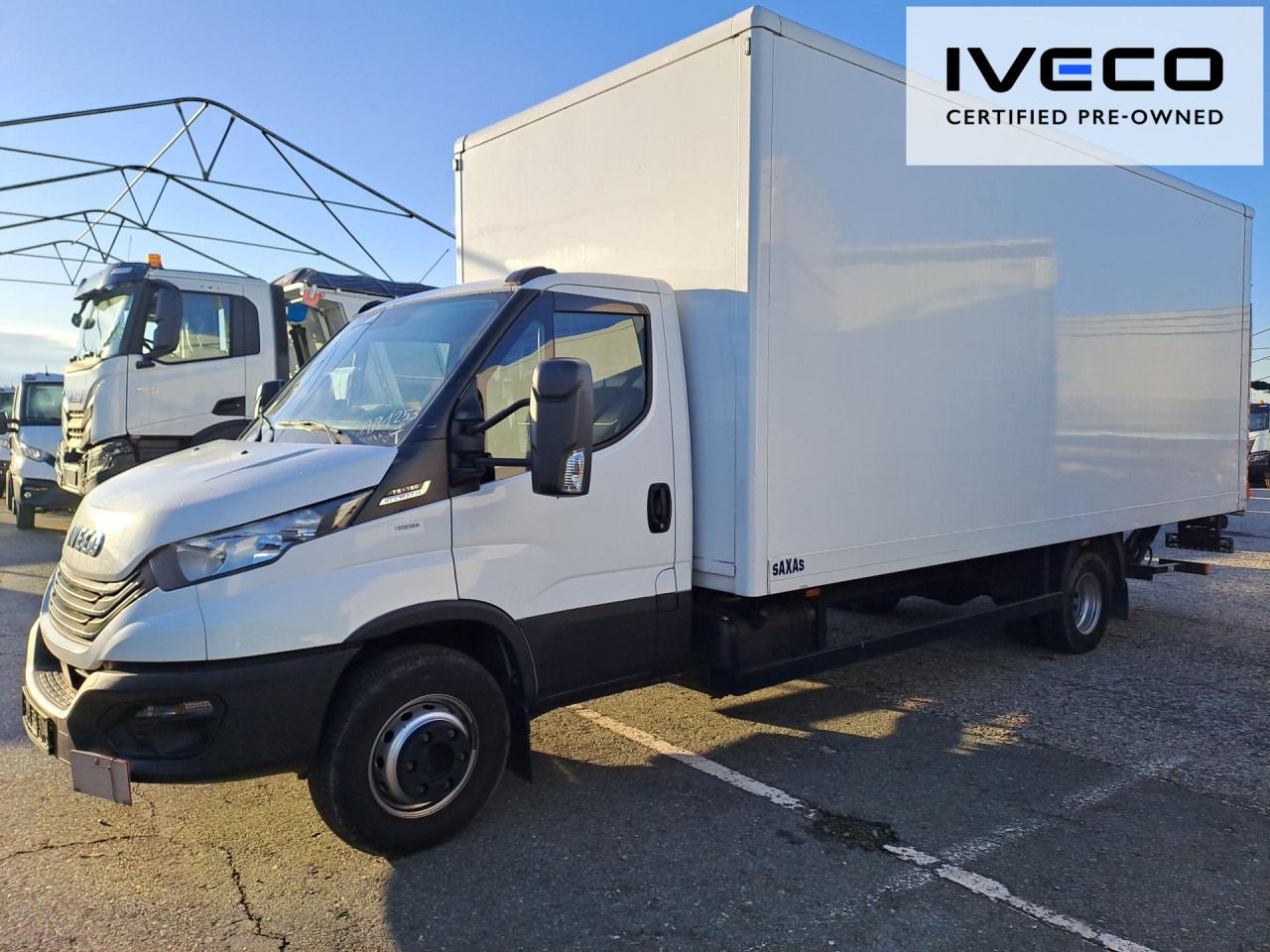 IVECO DAILY 70C18 - Van box: gambar 1 IVECO DAILY 70C18 - Van box: gambar 1