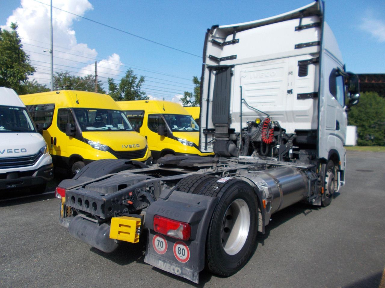 IVECO S-WAY AS440S46T/P LNG - Tractor head: gambar 5 IVECO S-WAY AS440S46T/P LNG - Tractor head: gambar 5