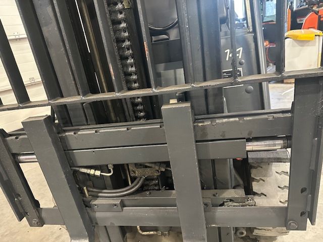 Linde E14-02 triplex 6200mm - Forklift listrik: gambar 5 Linde E14-02 triplex 6200mm - Forklift listrik: gambar 5