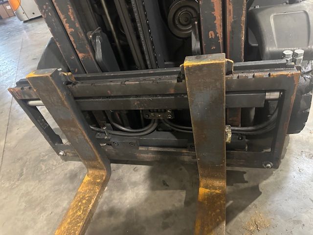 Linde H18T-01 - Forklift LPG: gambar 5 Linde H18T-01 - Forklift LPG: gambar 5