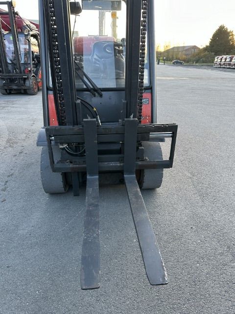 Linde H25T - Forklift LPG: gambar 5 Linde H25T - Forklift LPG: gambar 5