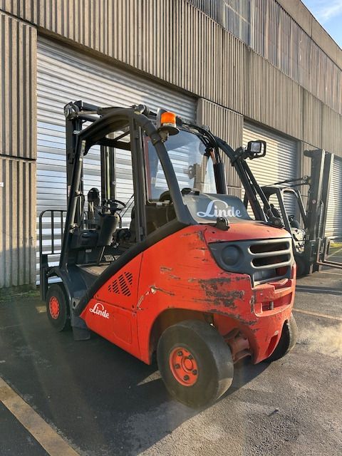 Linde H25T triplex 5900mm - Forklift LPG: gambar 3 Linde H25T triplex 5900mm - Forklift LPG: gambar 3