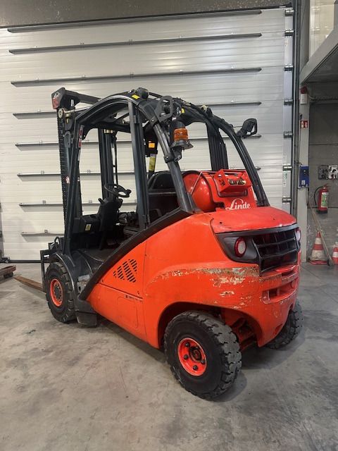 Linde H30T 6219 heures - Forklift LPG: gambar 4 Linde H30T 6219 heures - Forklift LPG: gambar 4