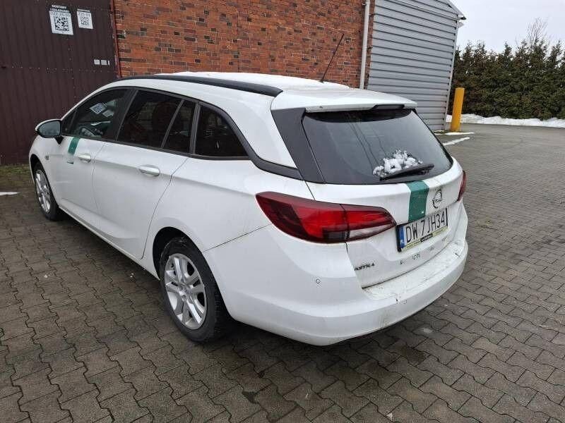 Opel Astra Kombi - Station wagon: gambar 2 Opel Astra Kombi - Station wagon: gambar 2