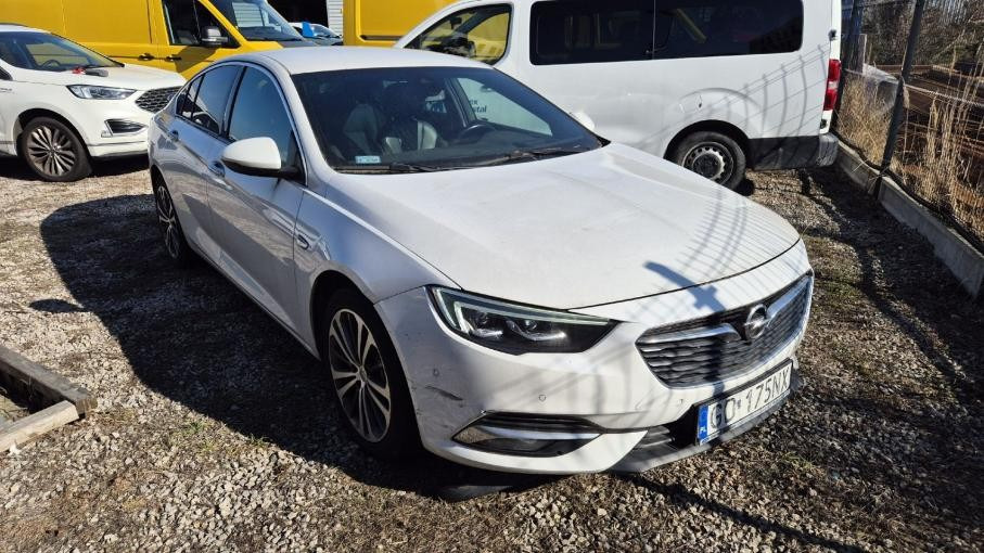 Opel Insignia 2.0 T 4x4 Innovation Kompakt - Mobil: gambar 3 Opel Insignia 2.0 T 4x4 Innovation Kompakt - Mobil: gambar 3