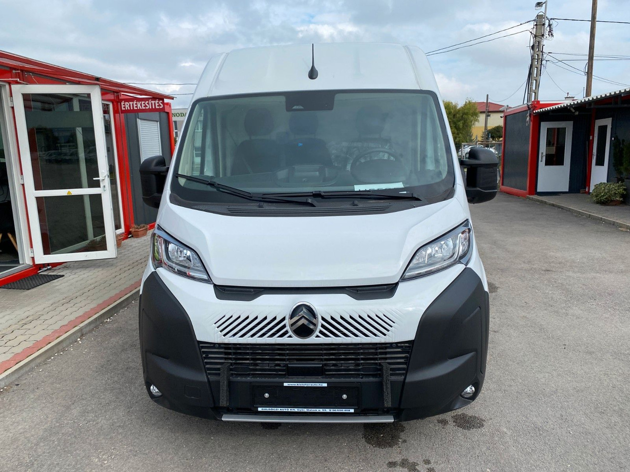 Citroën Jumper Kasten Hochraum 35 L4H2 Heavy BlueHDi 180 - Van panel: gambar 2 Citroën Jumper Kasten Hochraum 35 L4H2 Heavy BlueHDi 180 - Van panel: gambar 2