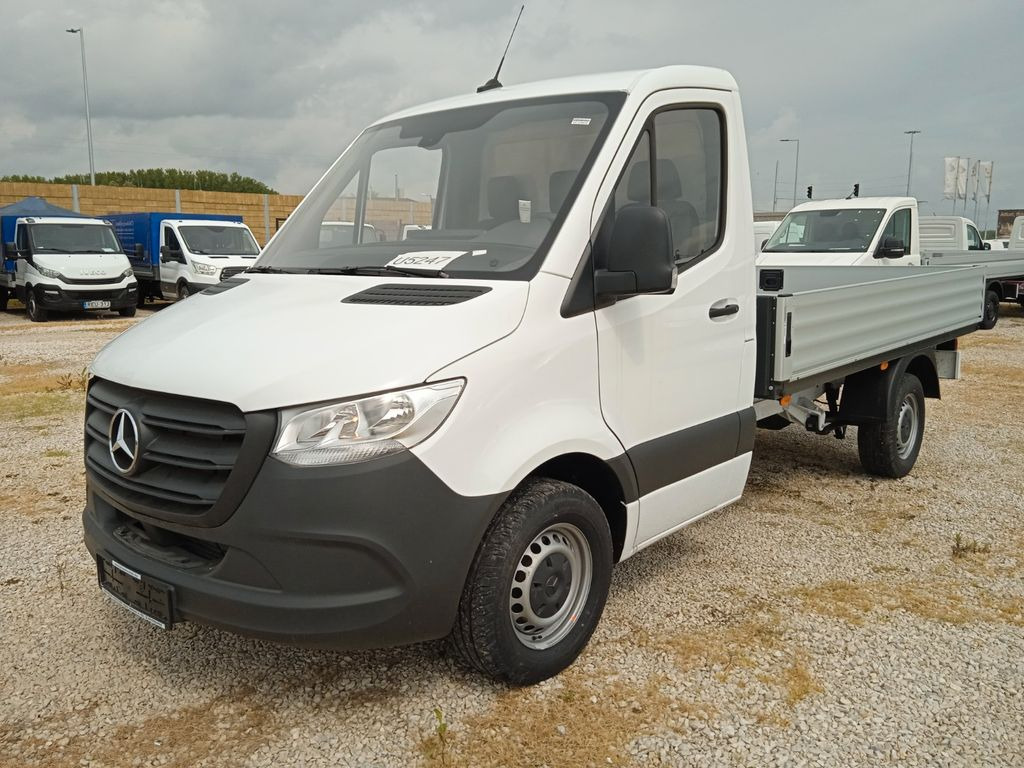 Mercedes-Benz 317 CDI RWD L2 Pritche 3665mm SOFORT Mercedes-Benz 317 CDI RWD L2 Pritche 3665mm SOFORT - Van flatbed: gambar 2 Mercedes-Benz 317 CDI RWD L2 Pritche 3665mm SOFORT Mercedes-Benz 317 CDI RWD L2 Pritche 3665mm SOFORT - Van flatbed: gambar 2