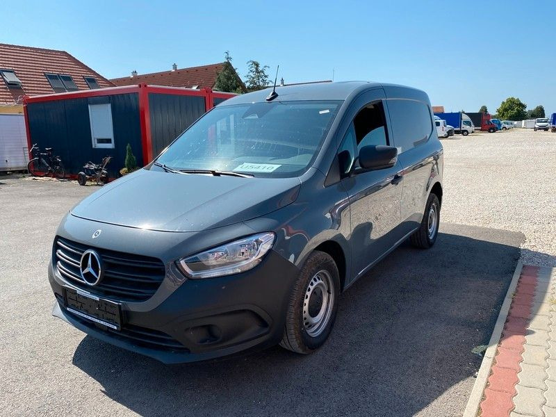 Mercedes-Benz Citan Kasten 108 CDI kurz - Van kecil: gambar 2 Mercedes-Benz Citan Kasten 108 CDI kurz - Van kecil: gambar 2