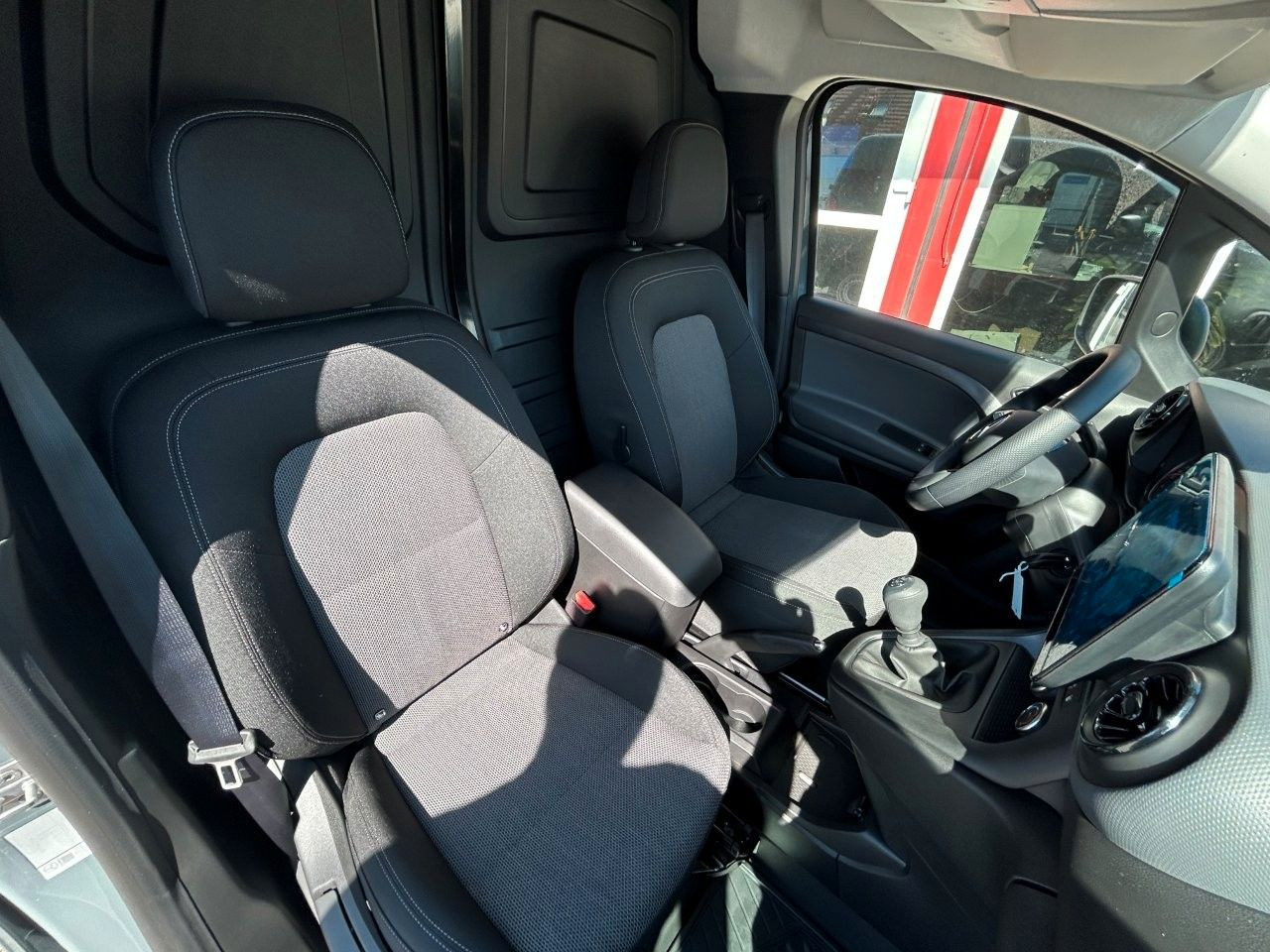 Mercedes-Benz Citan Kasten 112 CDI lang - Van kecil: gambar 5 Mercedes-Benz Citan Kasten 112 CDI lang - Van kecil: gambar 5