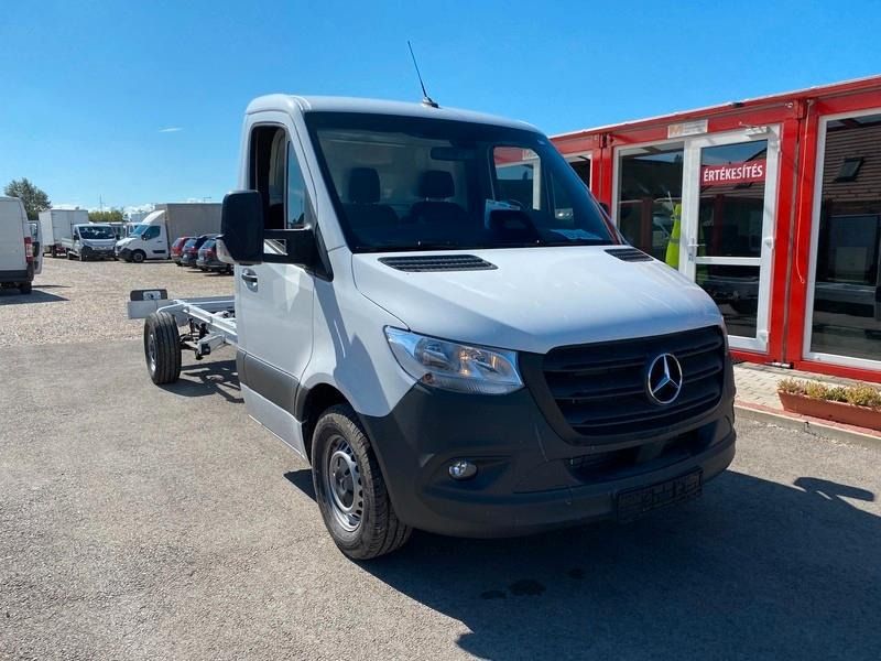Mercedes-Benz Sprinter 315 Doka Kipper 3,5T Anhängelast - Van jungkit: gambar 3 Mercedes-Benz Sprinter 315 Doka Kipper 3,5T Anhängelast - Van jungkit: gambar 3