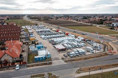 Van berpendingin Mercedes-Benz Sprinter 315 KÜHLKOFFER: gambar 9 Van berpendingin Mercedes-Benz Sprinter 315 KÜHLKOFFER: gambar 9