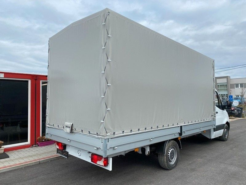 Mercedes-Benz Sprinter 317 PRITSCHE+PLANE - Van dengan terpal samping: gambar 1 Mercedes-Benz Sprinter 317 PRITSCHE+PLANE - Van dengan terpal samping: gambar 1