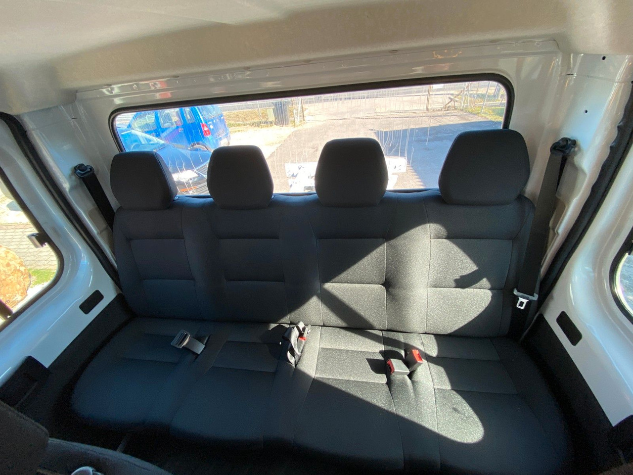 Peugeot BOXER CHDC L4 HEAVY PRITSCHE - Van flatbed, Van kombi: gambar 5 Peugeot BOXER CHDC L4 HEAVY PRITSCHE - Van flatbed, Van kombi: gambar 5