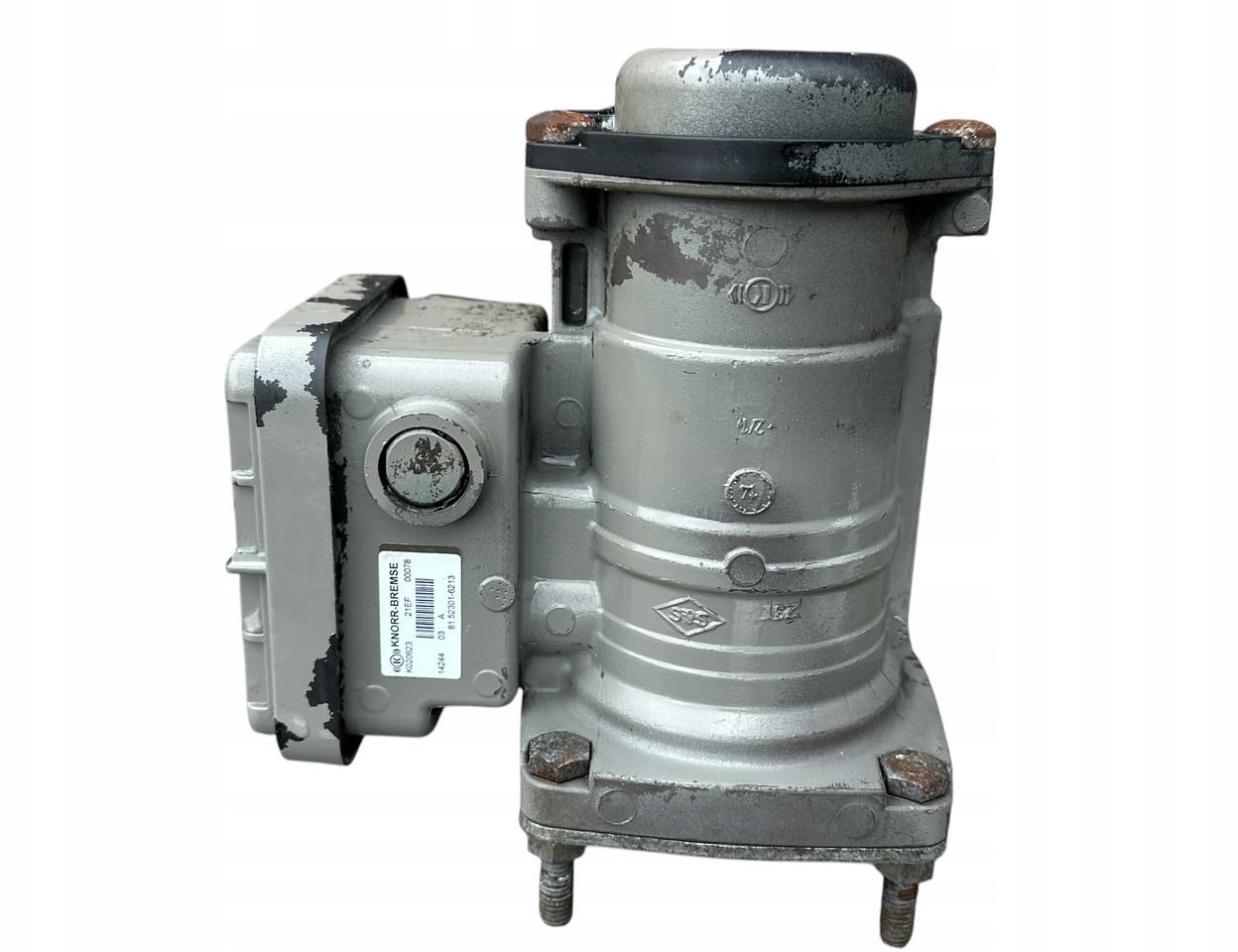 ZAWÓR MODULATOR EBS 5 MAN 81.52301-6213 K020623 - Katup rem untuk Truk: gambar 1 ZAWÓR MODULATOR EBS 5 MAN 81.52301-6213 K020623 - Katup rem untuk Truk: gambar 1
