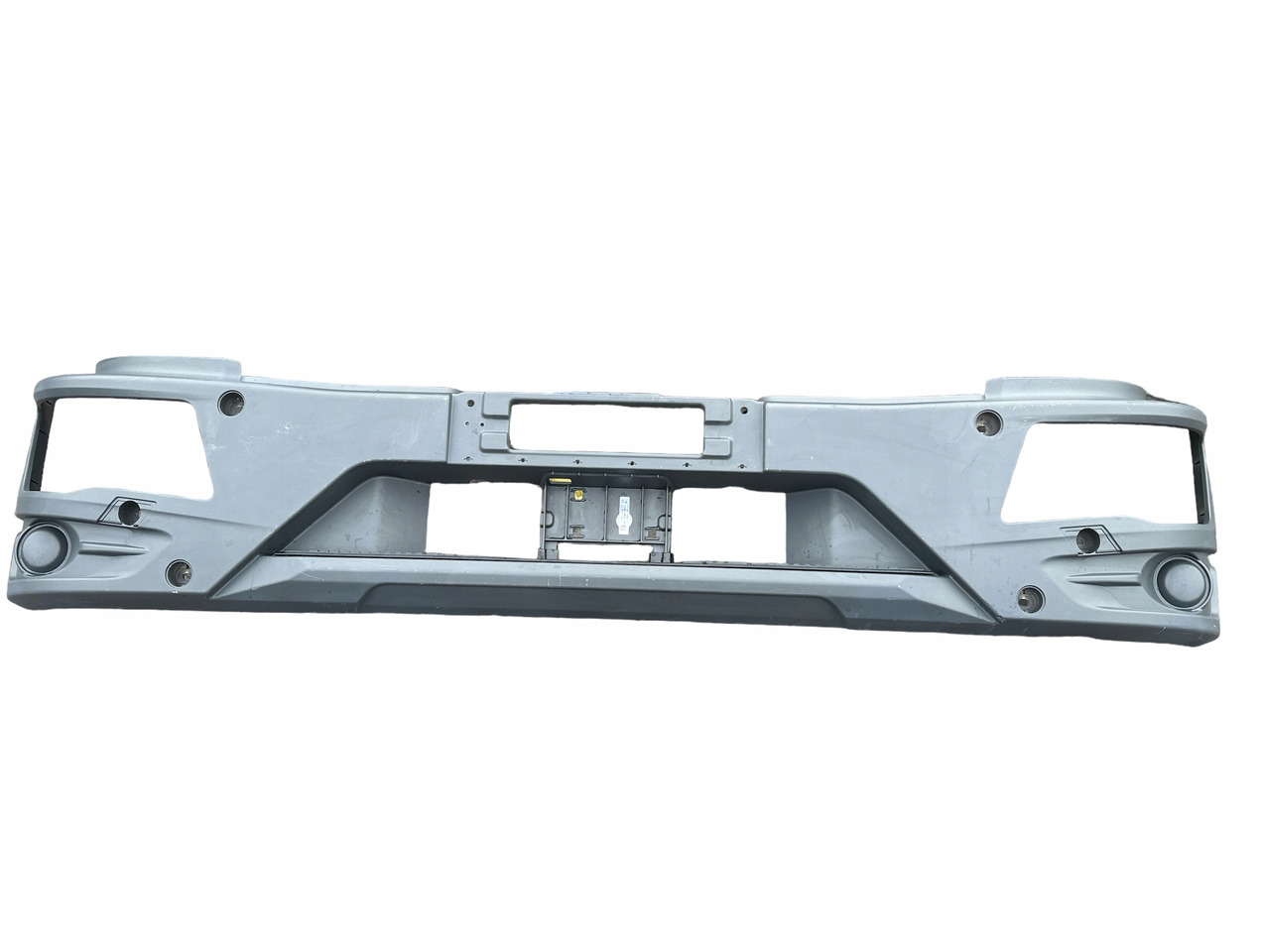 ZDERZAK MAN TGL TGM 3 TG3 NOWY MODEL 81416140108 - Bumper untuk Truk: gambar 1 ZDERZAK MAN TGL TGM 3 TG3 NOWY MODEL 81416140108 - Bumper untuk Truk: gambar 1