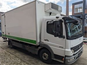 Mercedes-Benz Atego 816 L - Truk berpendingin: gambar 1 Mercedes-Benz Atego 816 L - Truk berpendingin: gambar 1