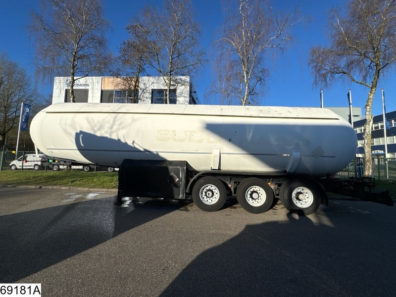 Barneoud Gas 50.543 Liter, LPG GPL Butane gas, 1 Comp - Semi-trailer tangki: gambar 2 Barneoud Gas 50.543 Liter, LPG GPL Butane gas, 1 Comp - Semi-trailer tangki: gambar 2