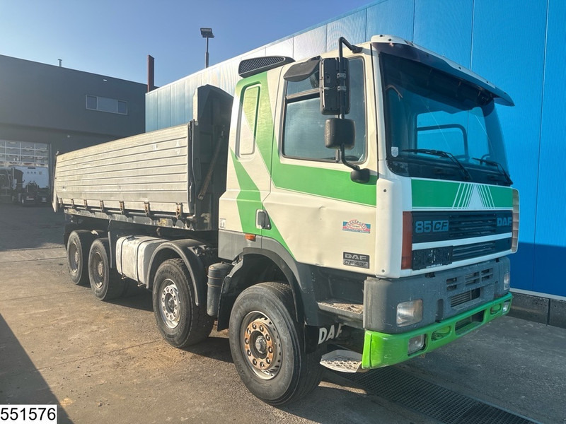 DAF 85 CF 430 8x4, EURO 2, Manual, Steelsuspension - Truk jungkit: gambar 3 DAF 85 CF 430 8x4, EURO 2, Manual, Steelsuspension - Truk jungkit: gambar 3
