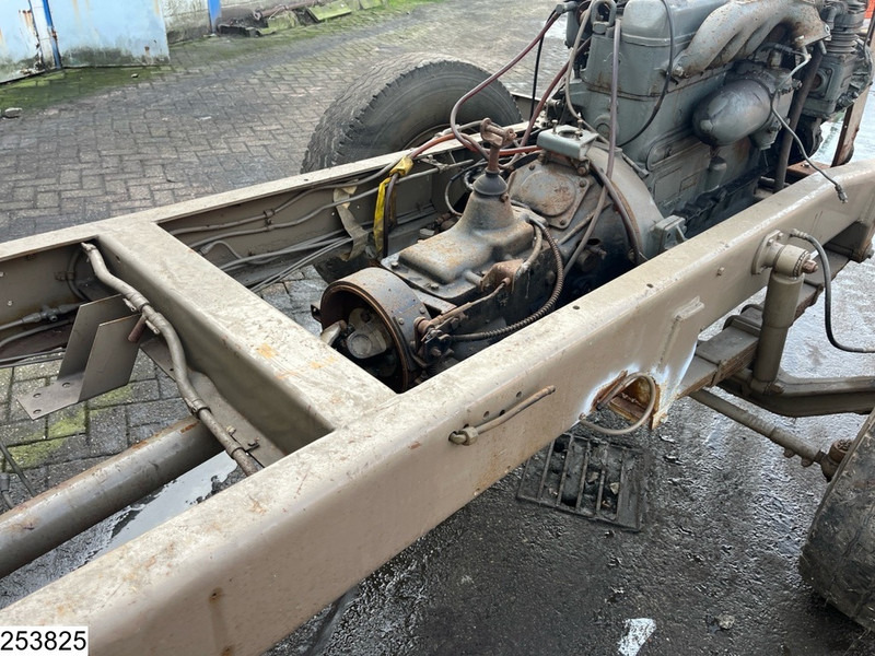 DAF A1600 Truck incomplete - Truk sasis: gambar 5 DAF A1600 Truck incomplete - Truk sasis: gambar 5