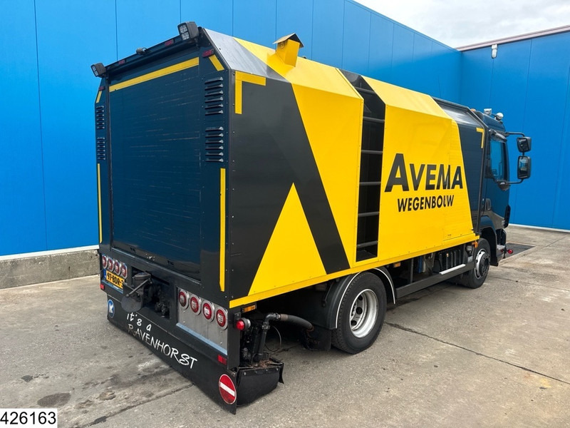 DAF LF45 250 EURO 5, Manual, Bitumen sprayer - Truk tangki: gambar 2 DAF LF45 250 EURO 5, Manual, Bitumen sprayer - Truk tangki: gambar 2