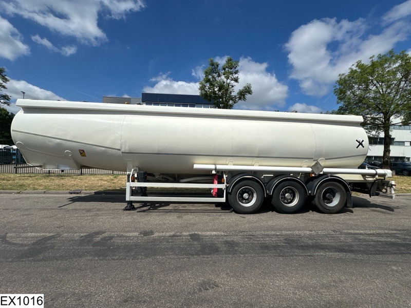 GENERAL TRAILERS Fuel 40.186 Liter, 7 Comp. - Semi-trailer tangki: gambar 2 GENERAL TRAILERS Fuel 40.186 Liter, 7 Comp. - Semi-trailer tangki: gambar 2
