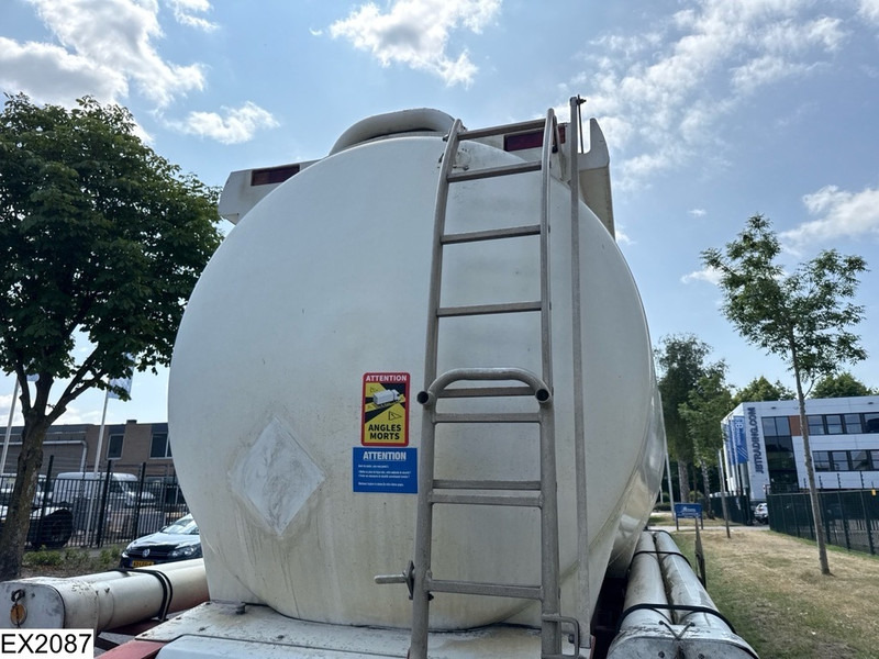 GENERAL TRAILERS Fuel 40131 liter, 7 Comp, Fuel, Carburant - Semi-trailer tangki: gambar 4 GENERAL TRAILERS Fuel 40131 liter, 7 Comp, Fuel, Carburant - Semi-trailer tangki: gambar 4