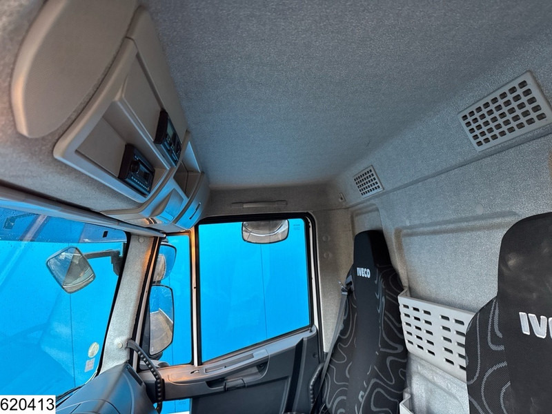 Truk dengan terpal samping Iveco 75E16 EURO 5: gambar 9 Truk dengan terpal samping Iveco 75E16 EURO 5: gambar 9