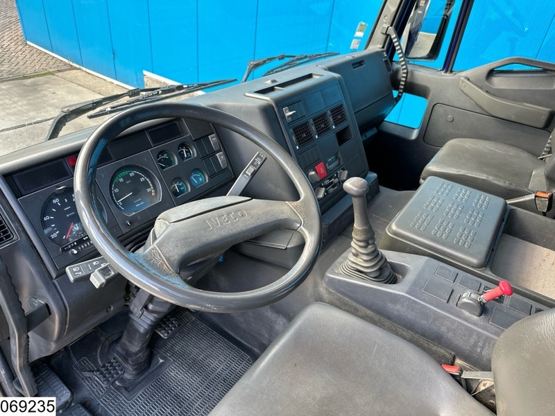 Iveco EuroTech Cursor 240 Manual, Steel suspension, PTO - Truk jungkit: gambar 5 Iveco EuroTech Cursor 240 Manual, Steel suspension, PTO - Truk jungkit: gambar 5