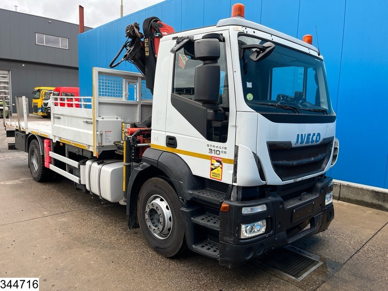 Iveco Stralis 310 EURO 6, Palfinger, Remote, Steelsuspension - Truk flatbed, Truk derek: gambar 4 Iveco Stralis 310 EURO 6, Palfinger, Remote, Steelsuspension - Truk flatbed, Truk derek: gambar 4