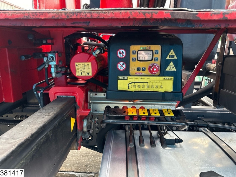 Iveco Stralis 360 6x2, EURO 6, Fassi, Remote - Truk flatbed, Truk derek: gambar 4 Iveco Stralis 360 6x2, EURO 6, Fassi, Remote - Truk flatbed, Truk derek: gambar 4